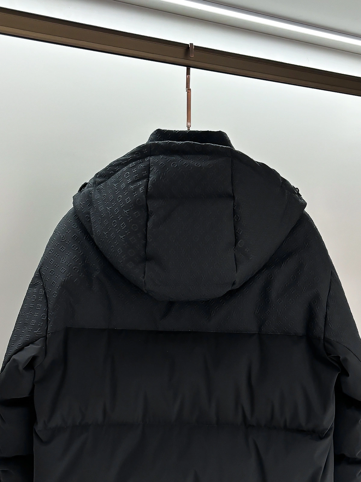 wg.luxury-- 8V Down jacket white goose down item: E-F501J1523H